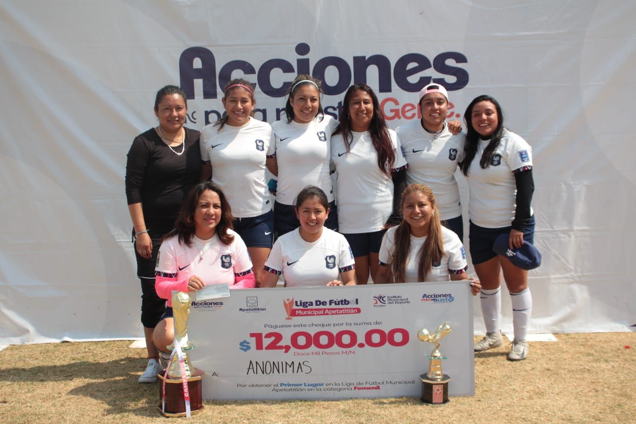 Gran fiesta familiar y deportiva se vive en finales del torneo de futbol en Apetatitlán